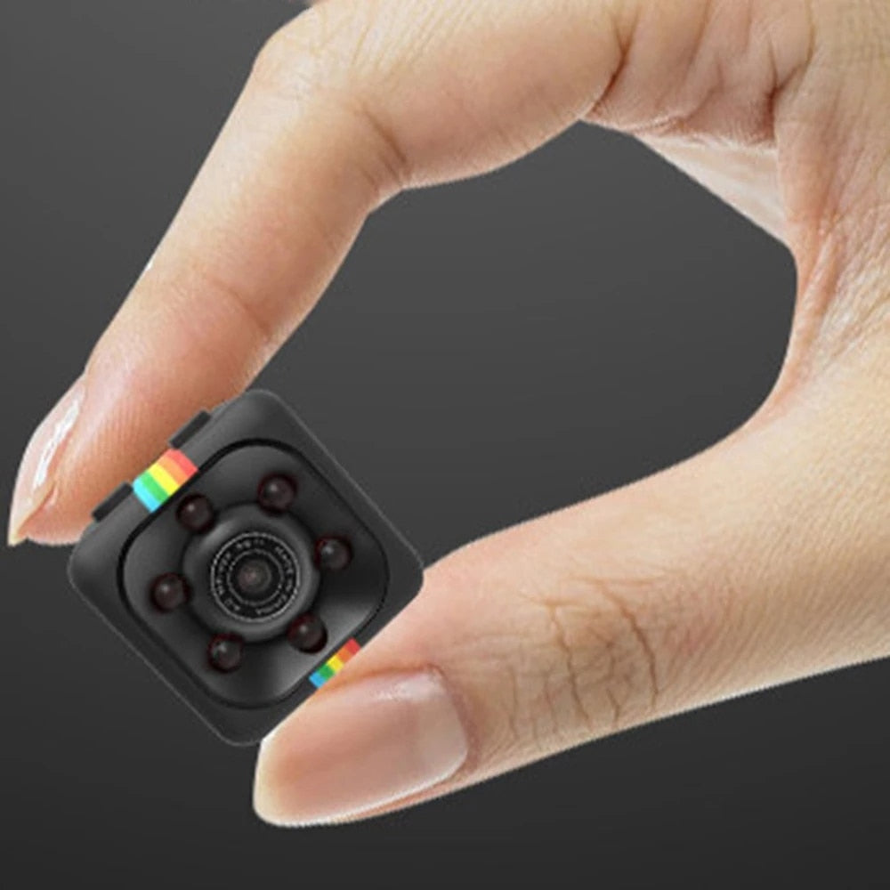 Mini caméra discrète + carte SD 16 Go