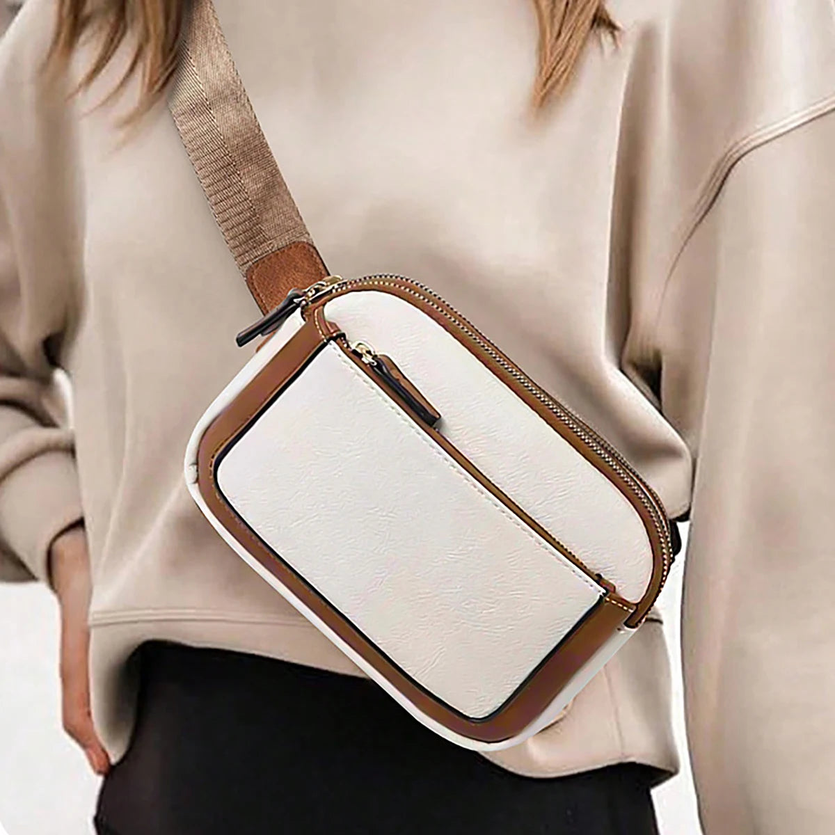Sac Banane Élégant en Simili Cuir – Bandoulière Réglable