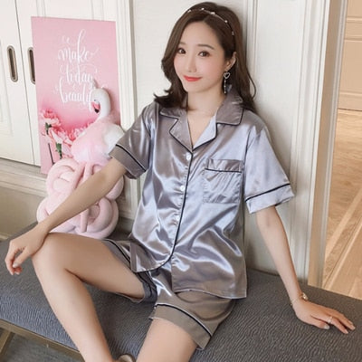 Pyjama en satin femme