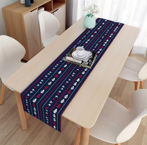 Chemin de table à motifs - Spécial Noël